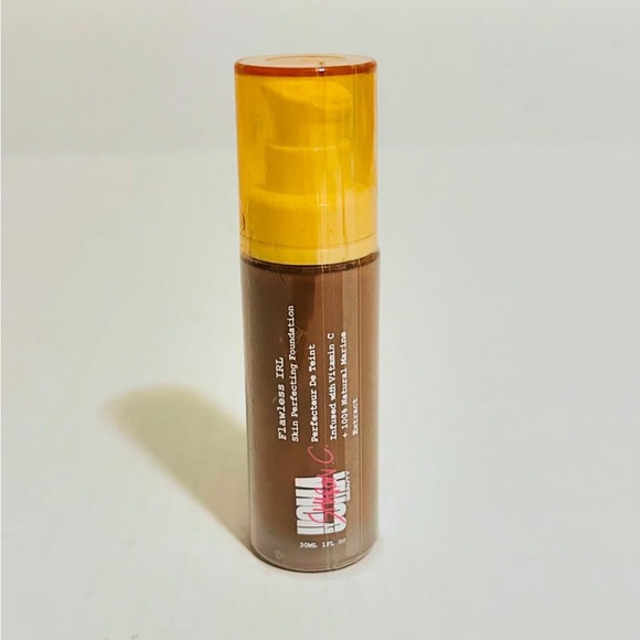 ⭐️5 For 25⭐️ Uoma by Sharon C Flawless Skin Perfecting Foundation Brown Sugar T6 - Picture 2 of 6